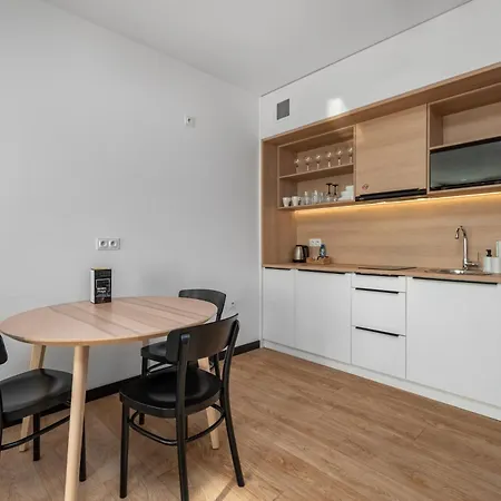 Zamoyskiego 37 By Homeprime Parking Free *